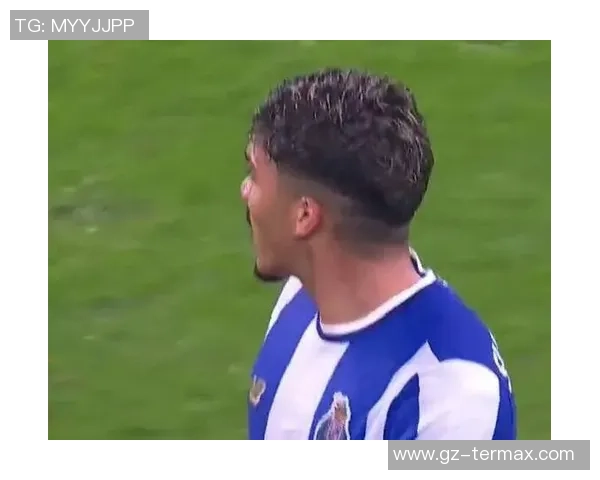 中超精彩对决波尔图凭乌龙球小胜巴萨引发转会热议