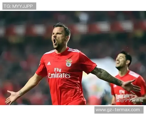 德甲热刺逆袭本菲卡全场沸腾战术解析揭示胜利秘诀