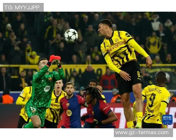 西甲激战：多特蒙德险胜那不勒斯神扑瞬间点燃全场激情