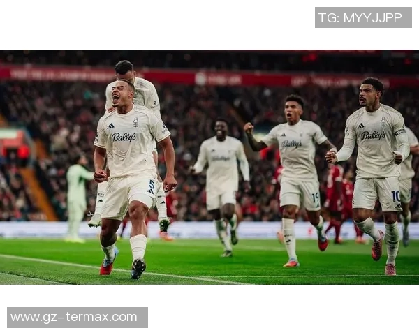 英超焦点战曼城逆转热刺点球大战引发全场狂欢数据分析揭示精彩瞬间