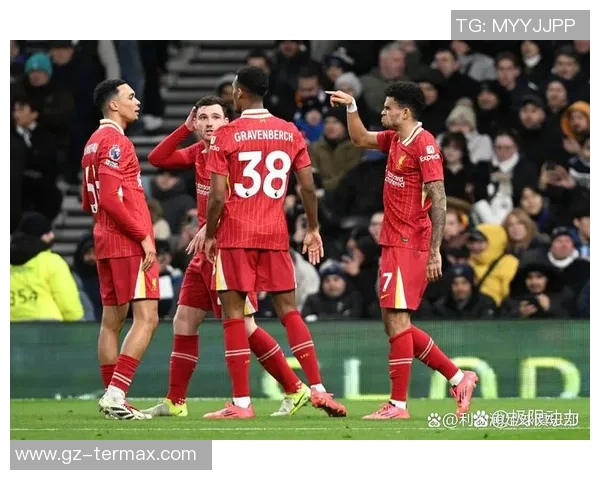 国王杯激战阿森纳大胜利物浦点球大战瞬间点燃全场激情