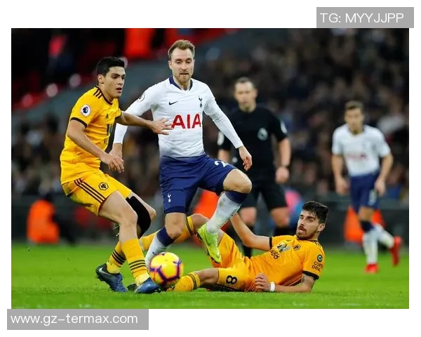 欧冠激战巴萨与热刺战成平局补时进球点燃全场激情