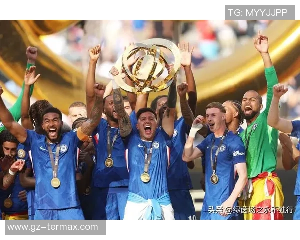 欧联杯精彩对决拜仁与切尔西战成平局转会传闻引发热议