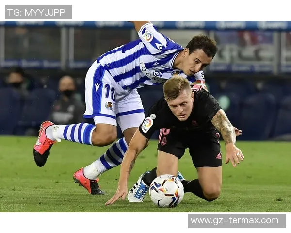 西甲赛场惊现冷门尤文图斯小胜热刺引发全场震动