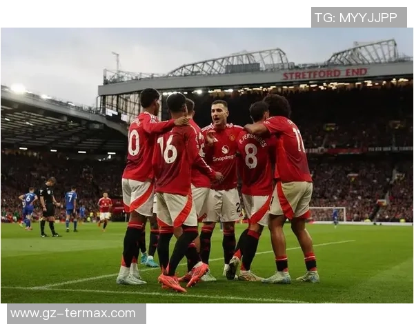 足总杯惊天冷门曼联与拜仁战成平局引发全场震惊 足总杯惊天冷门曼联与拜仁战成平局引发全场震惊