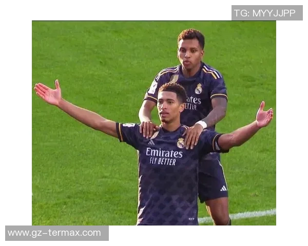 足总杯激战：拜仁与皇马1比1平局帽子戏法点燃全场激情