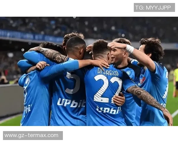 欧冠大战：那不勒斯与尤文图斯激战成平局全场沸腾瞬间回顾