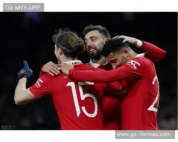 西甲焦点战波尔图平曼联红牌争议引发全场热议 西甲焦点战波尔图平曼联红牌争议引发全场热议